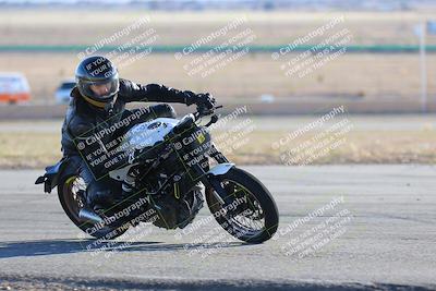 media/Feb-05-2023-Classic Track Day (Sun) [[c35aca4a42]]/Group 3/session 4 turn 4/